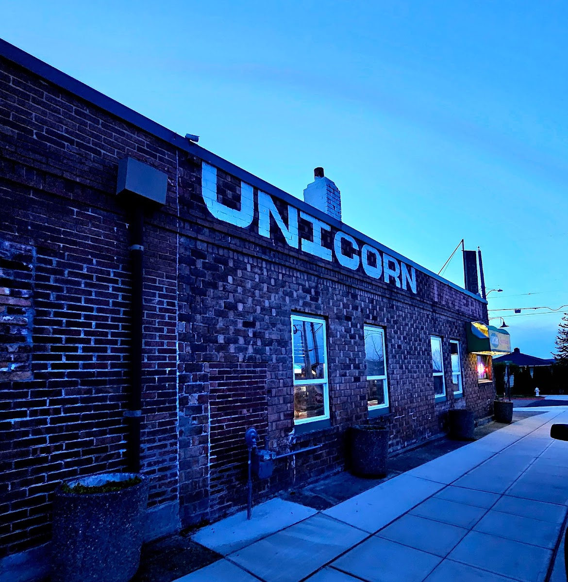 Unicorn Sports Bar